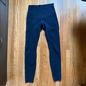 Lululemon Align Leggings 28” inseam size 6